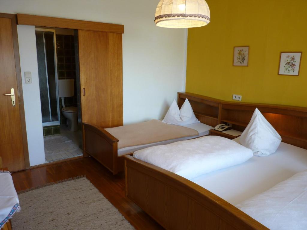 Pension Broenimann Ossiach Quarto foto